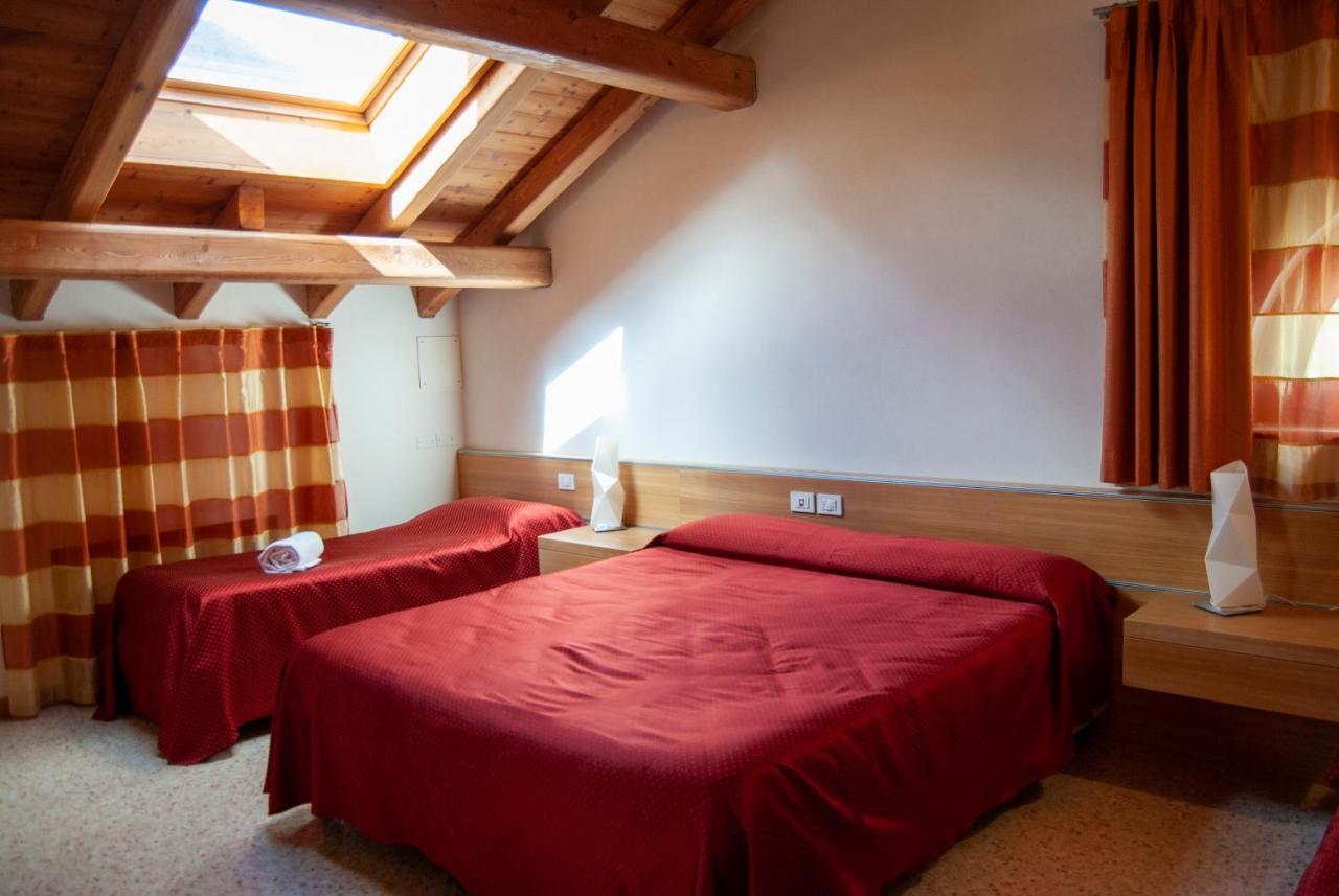 Agriturismo Antico Splendore Villa Pullir Екстериор снимка